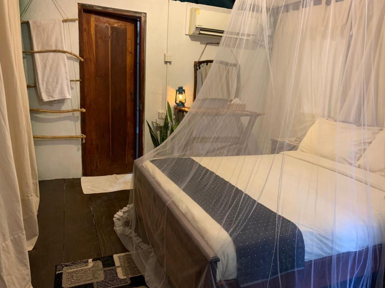 Hotel Camp Leopard - Yala Safari Glamping Exterior foto